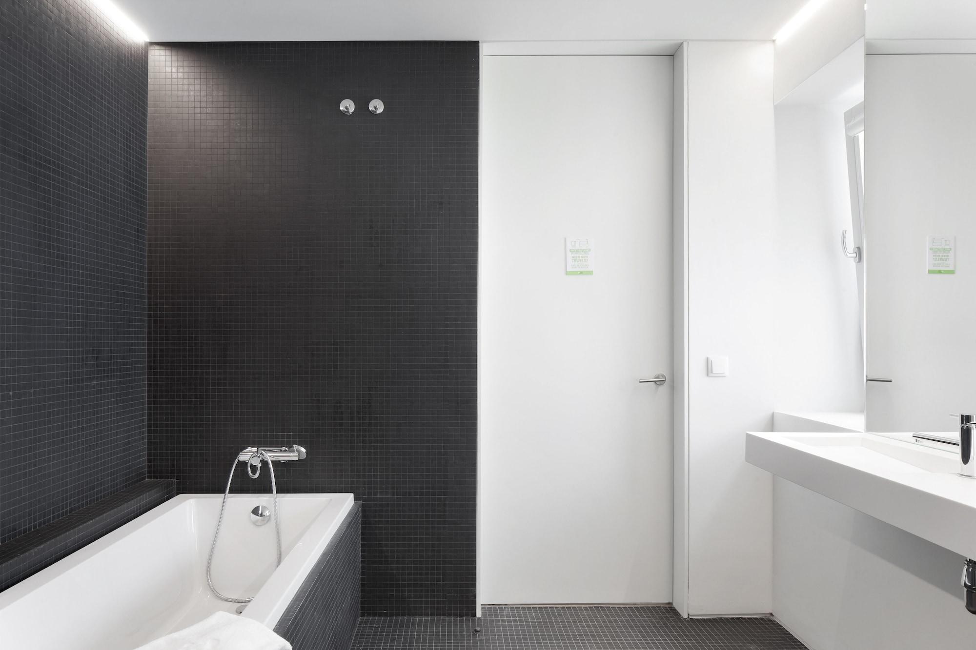 Ascensor Da Bica - Lisbon Serviced Apartments Exterior foto